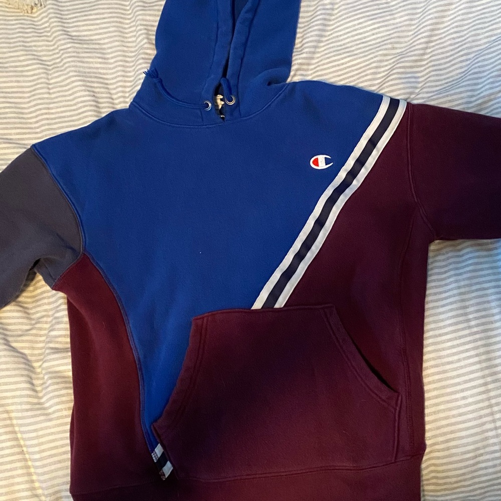 Unisex Champion Sweatshirt